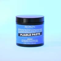 pliable paste gel em fundo gradiente azul